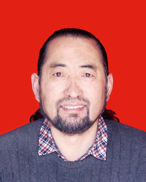 坚守29年雪线邮路的忠诚信使